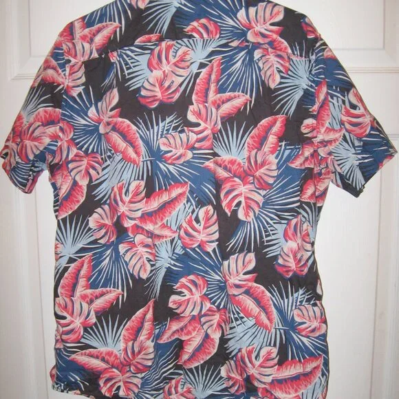 Vintage American Eagle Floral Hawaiian Shirt Men's Size Large - Picture 3 of 3